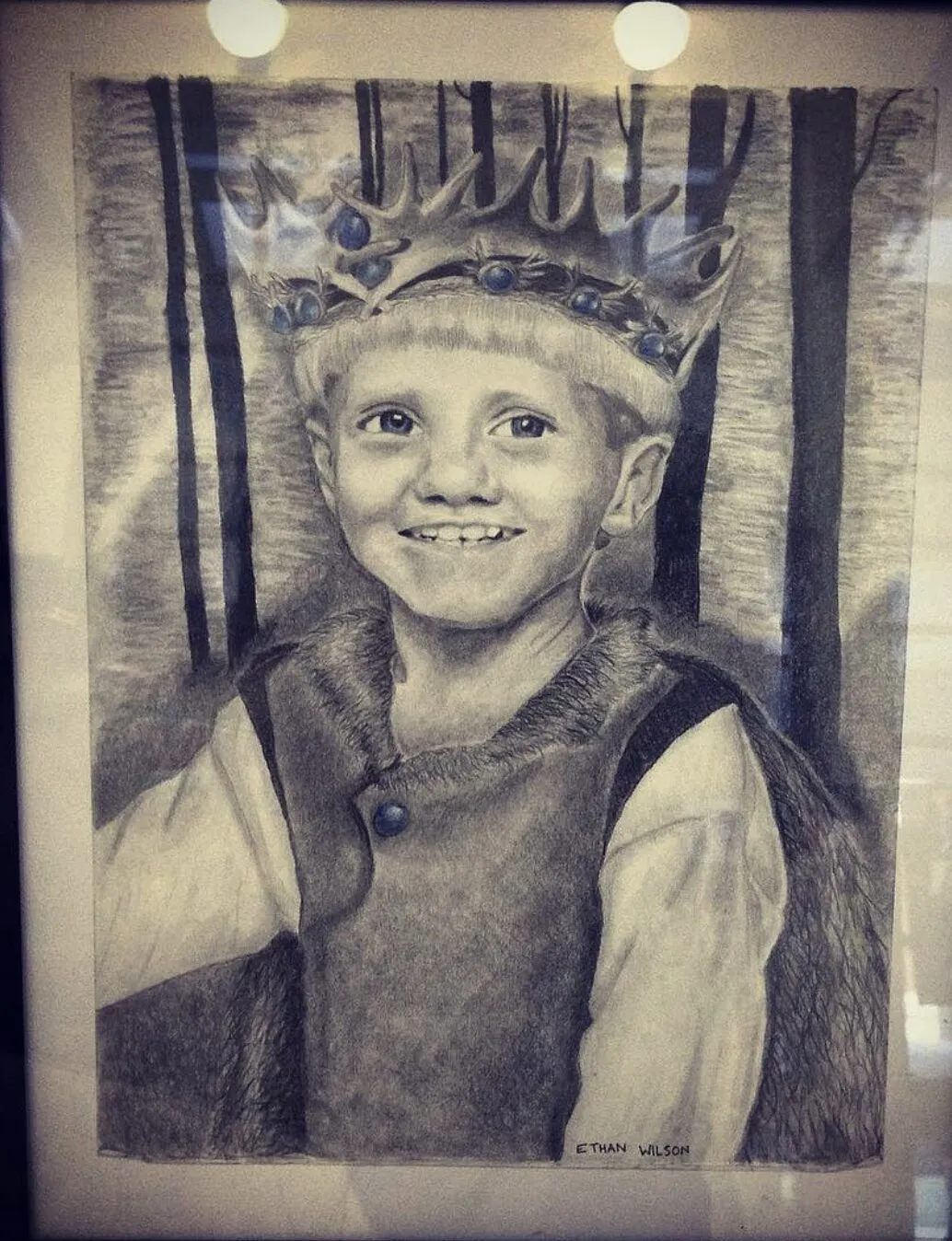 A child in a crown